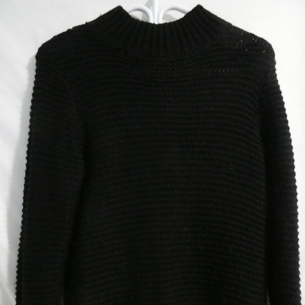 DYNAMITE, medium, chunky knit, black sweater dress